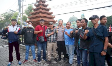 May-Day-Kondusif,-Kapolrestabes-Surabaya-Sampaikan-Apresiasi-untuk-Serikat-Pekerja-dan-Mahasiswa