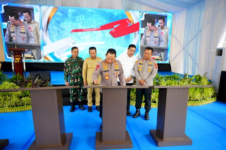 Resmikan Asrama dan Sarpras Polda Kaltim, Kapolri: Berikan Pengabdian Terbaik untuk Masyarakat